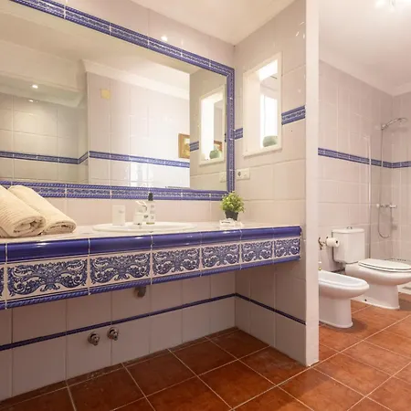 Vila Tres Almendros Marbella